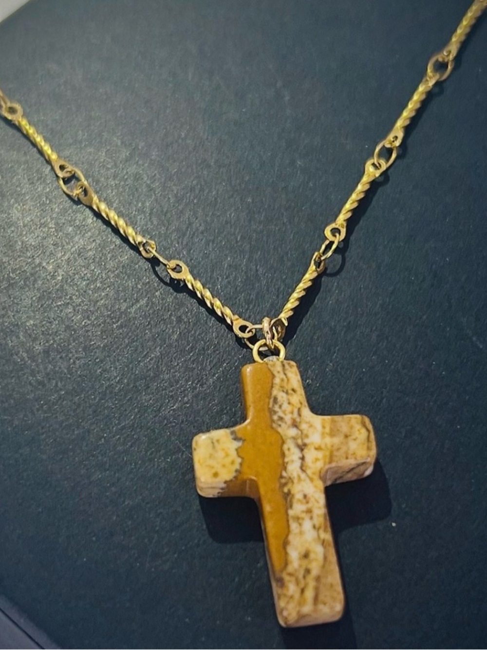 Bone Chain w Natural Picture Stone Cross